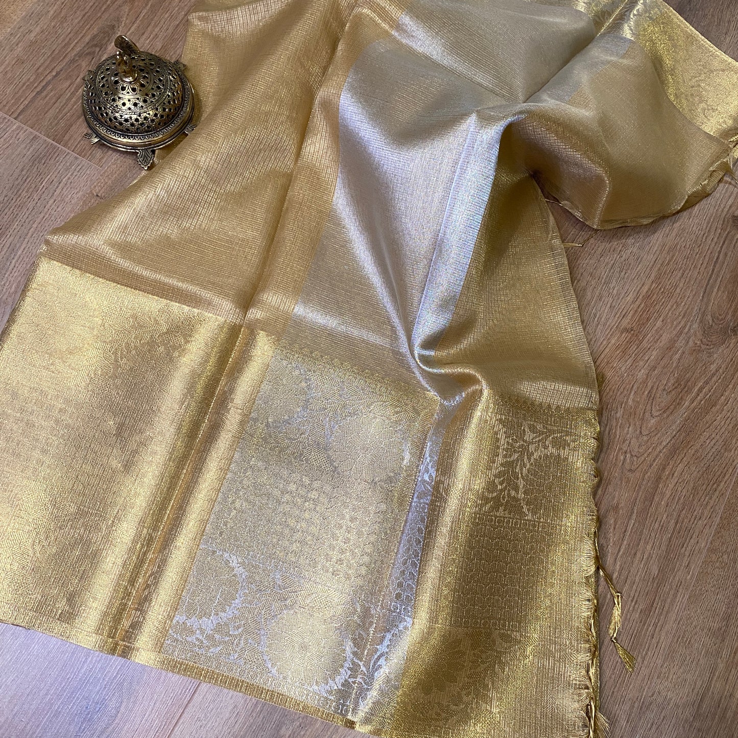 BANARASI SOFT NET TISSUE SAREE - Gold