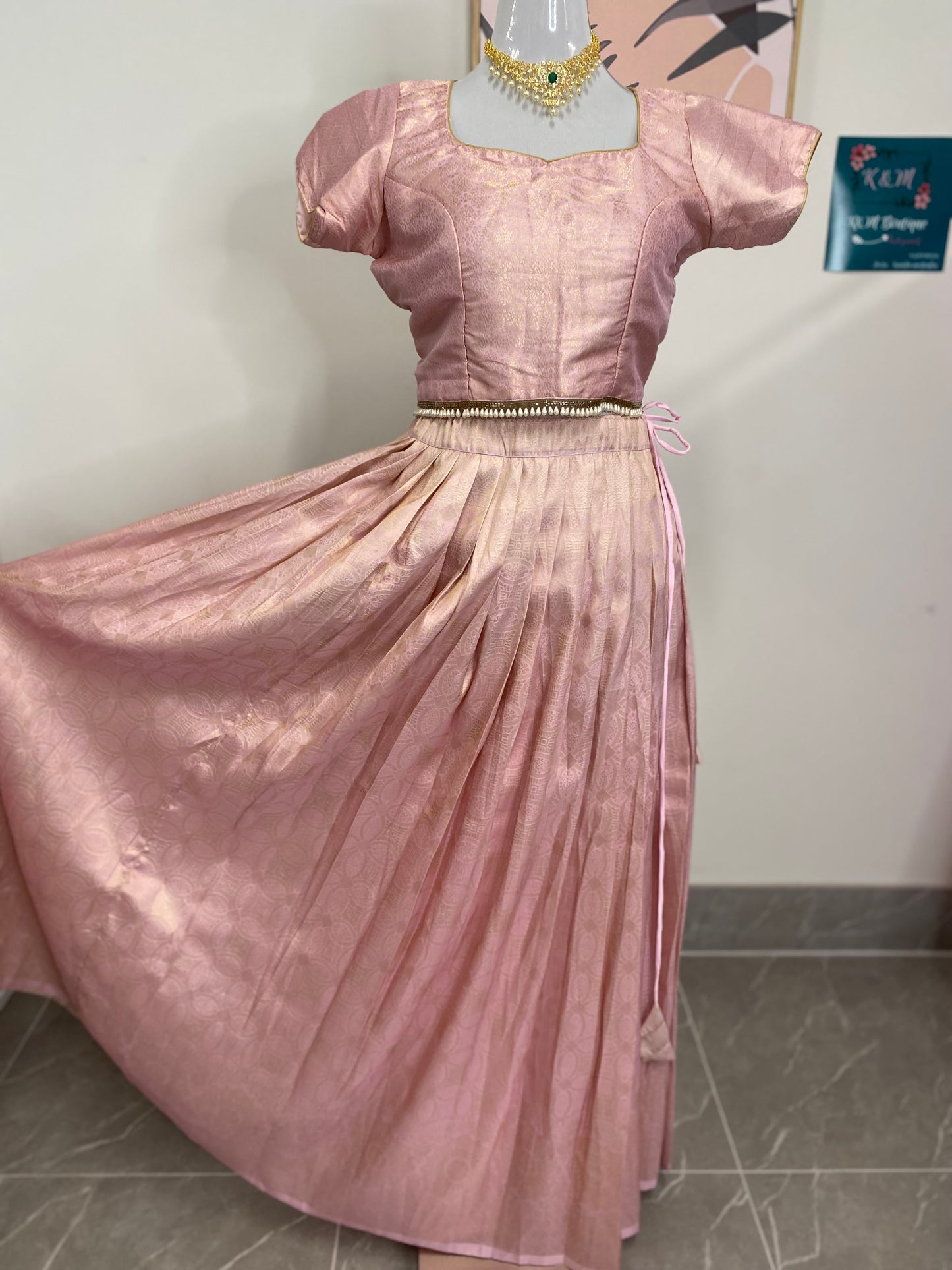 KUBERA SILK LEHENGA