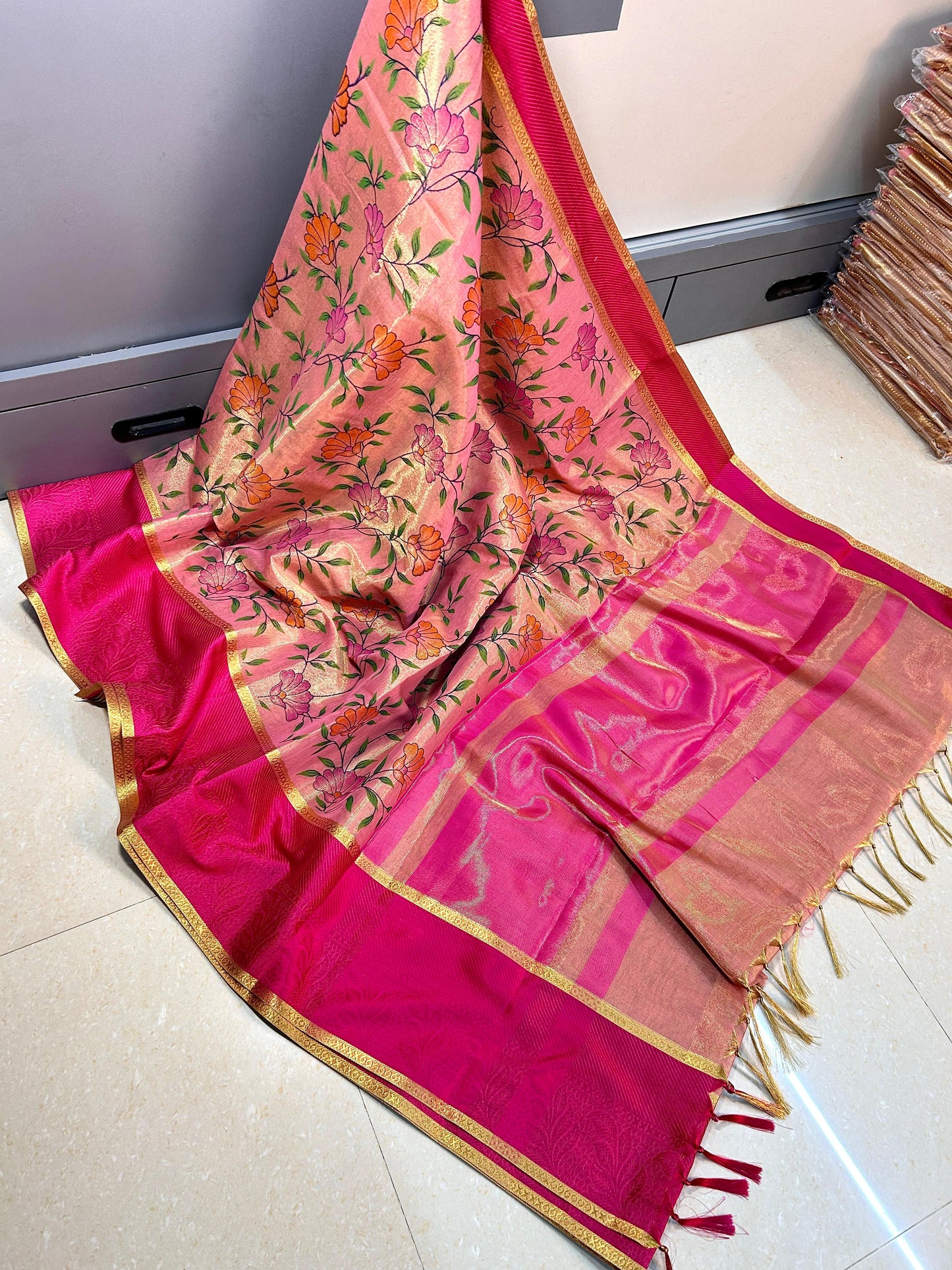 BANARASI PINK ZARI TISSUE SAREE