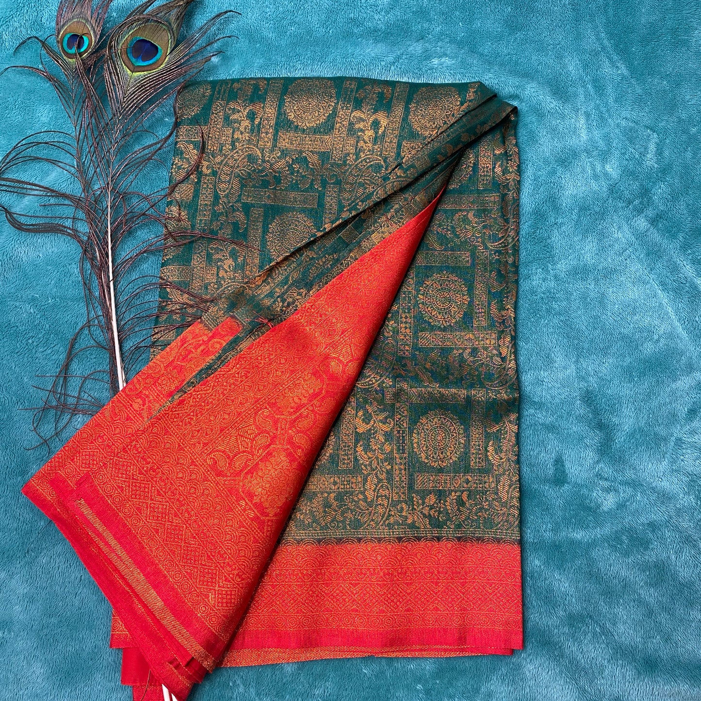 KUBERA SOFT SILK SAREE - GREEN WITH RED