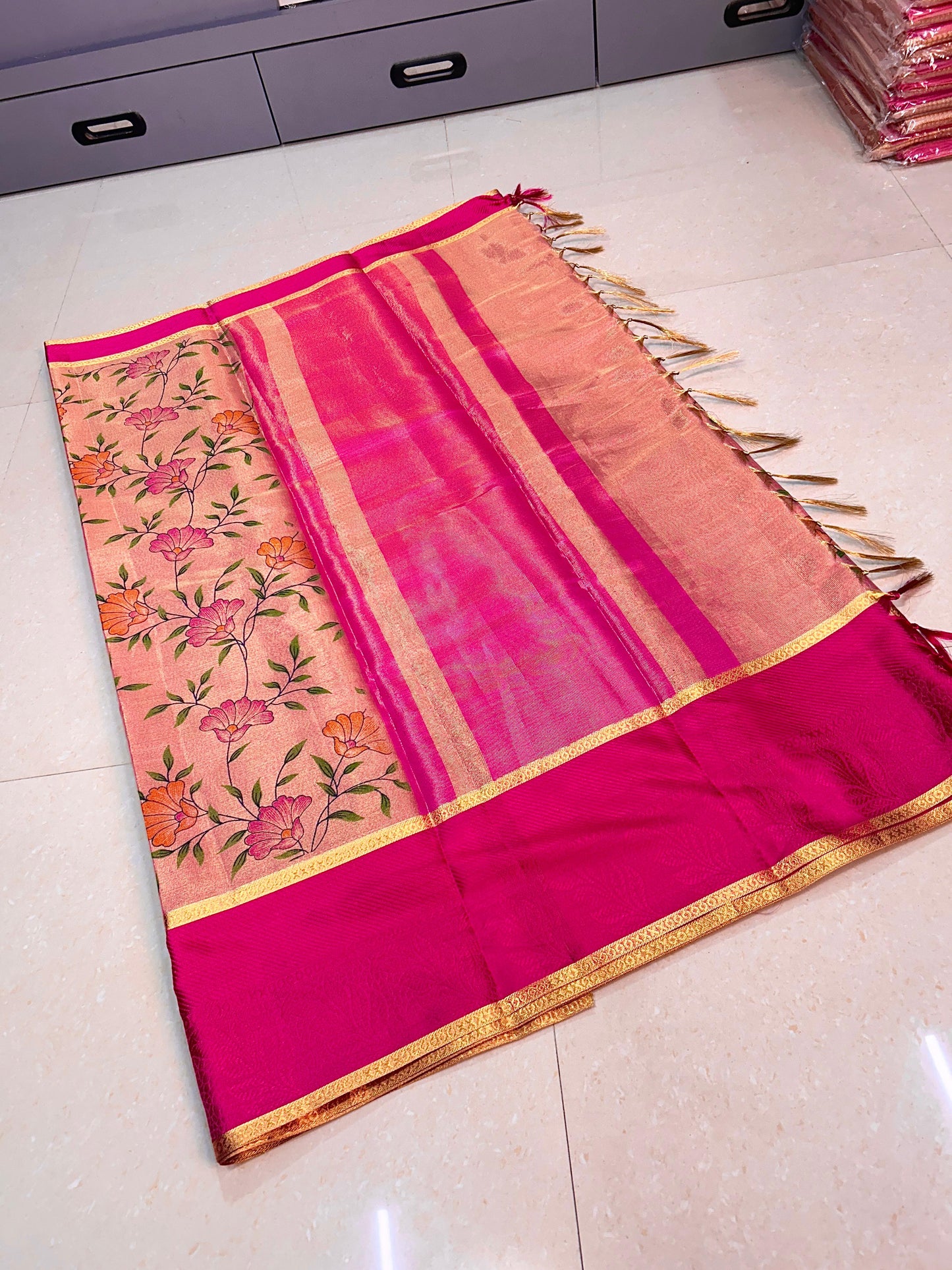 BANARASI PINK ZARI TISSUE SAREE